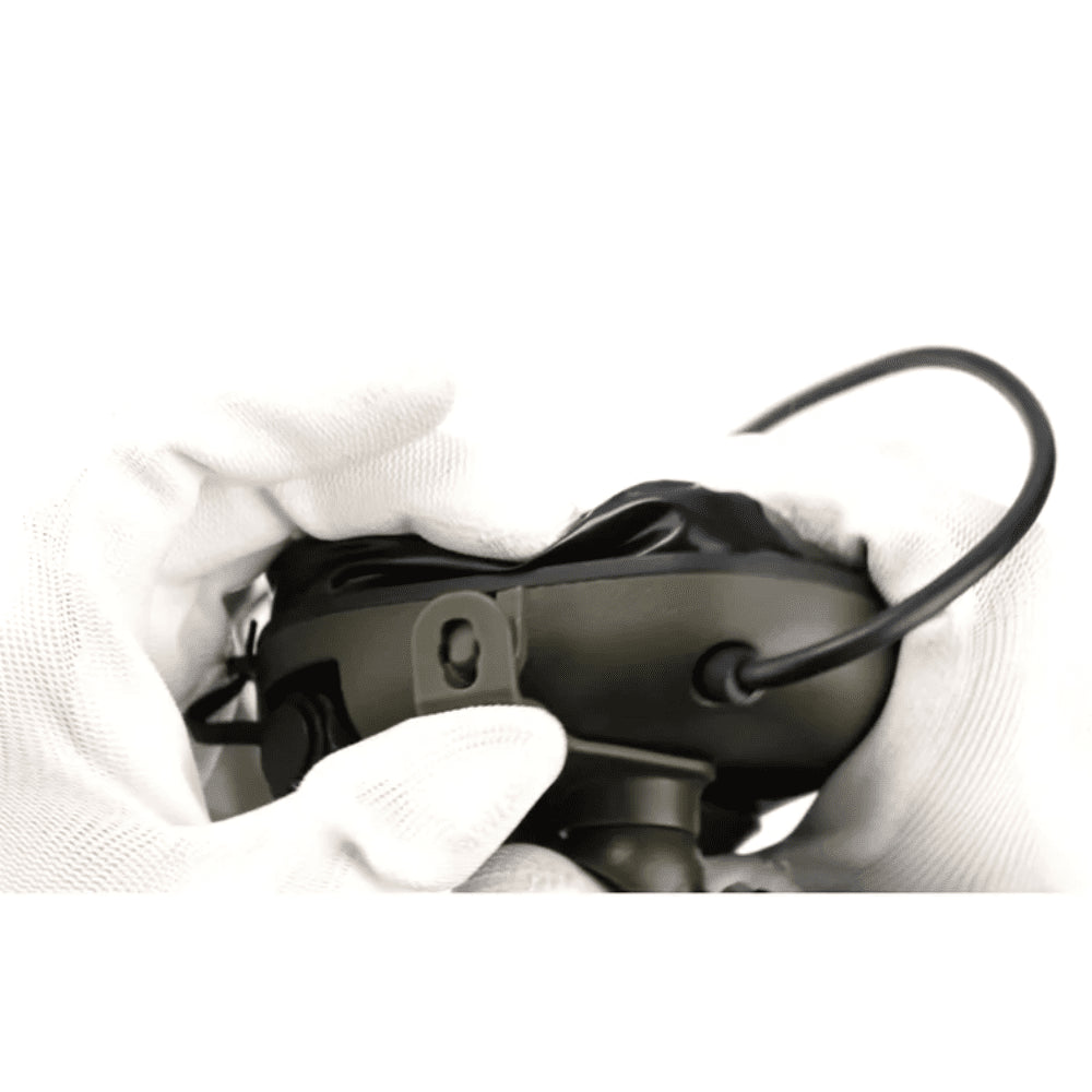 Adapter szynowy do hełmu EARMOR M16A ARC Ochronniki słuchu serii PLUS Coyote Brown