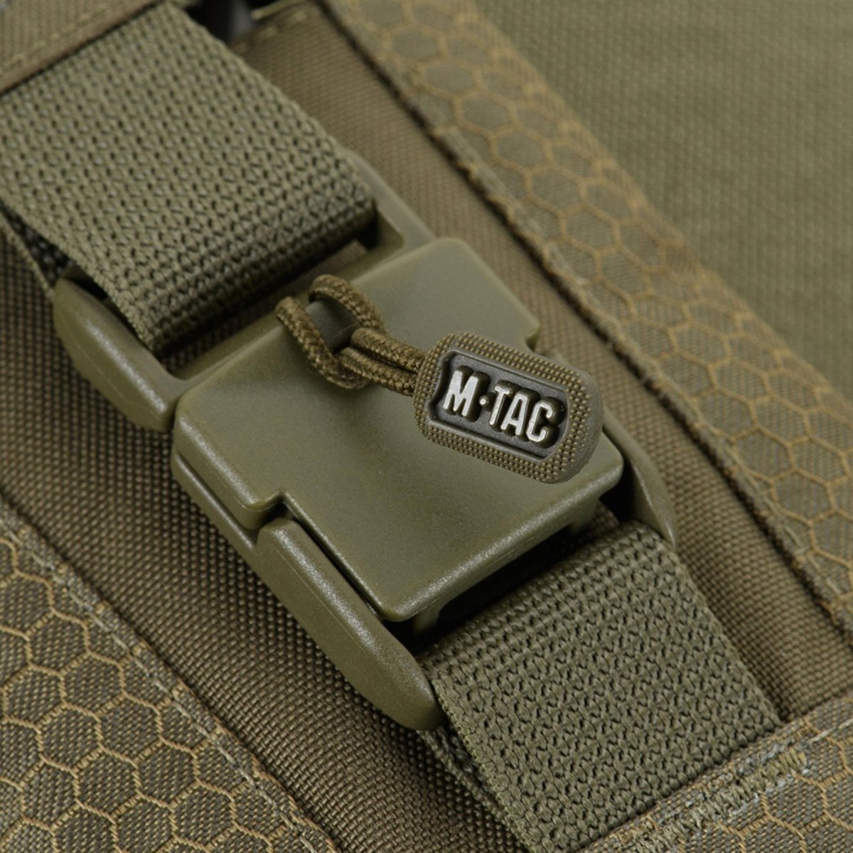 Etui na smartfon M-TAC Elite Medium Hex 1000D Cordurda z klamrą magnetyczną w kolorze oliwkowym