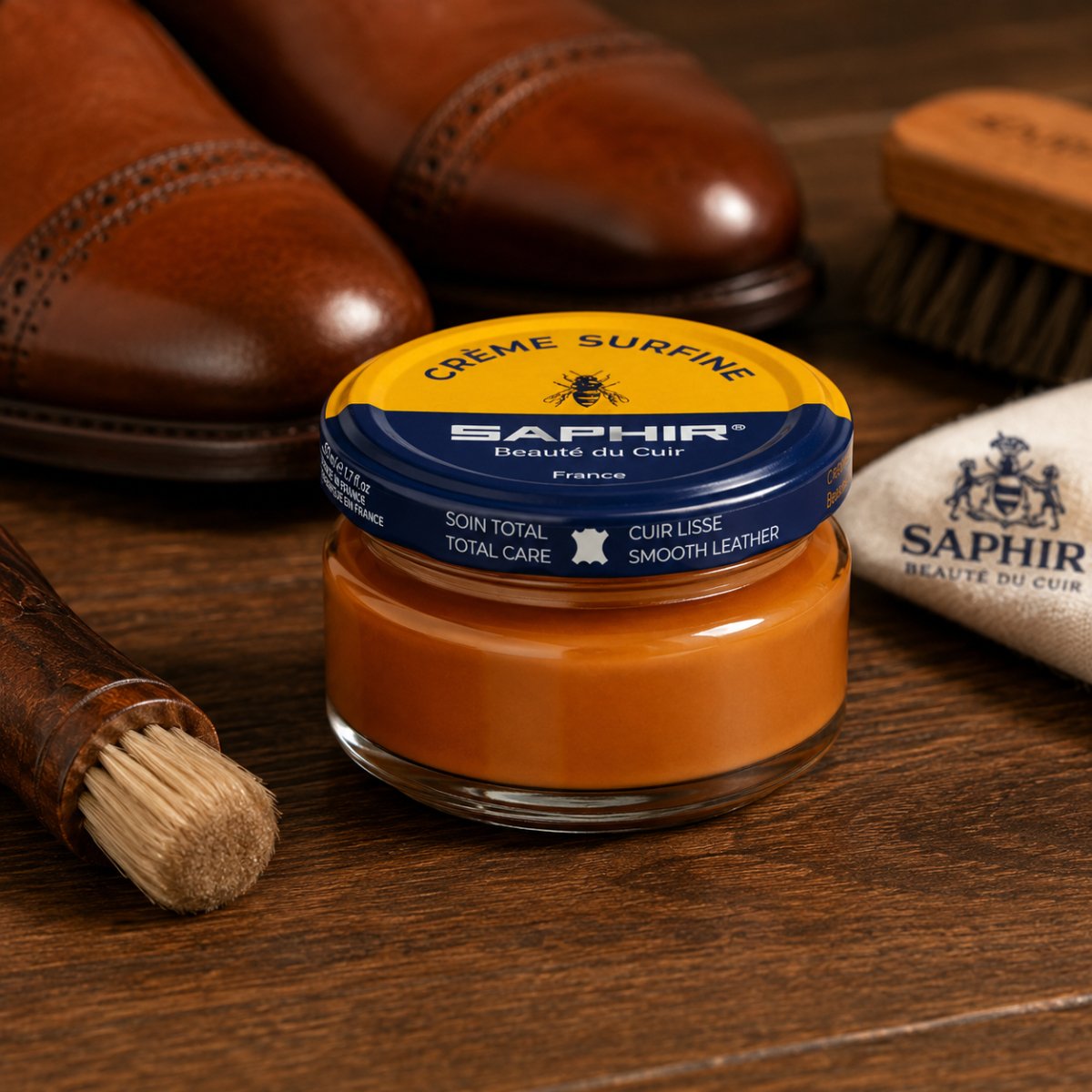 Saphir Creme Surfine Leather Krem do pielęgnacji obuwia Gładka skóra 50ml Jasnobrązowy
